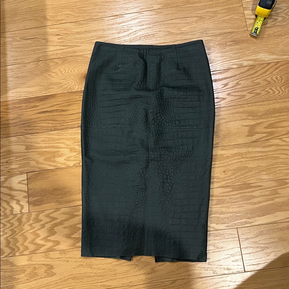 Dark green Crocodile-Embossed leather Pencil Skirt - Women